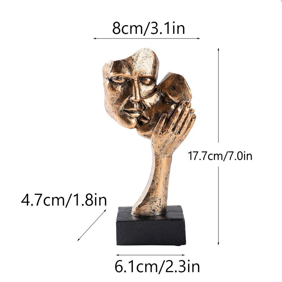 Nordic Creative Resin Couple Figurines Artistic Home Decorations Living Room Dining Table Small Accessories Simple Style